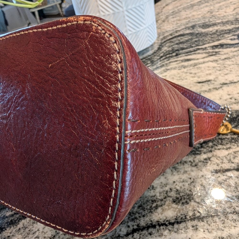 💥Fossil Set💥 - Rich Burgundy Pebbled Leather Hobo Bag & Kiss Lock Wallet Set - Picture 7 of 15